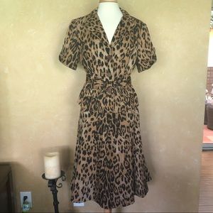 SUNNY LEIGH cheetah two piece outfit size 14
